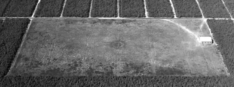 Fitzmaurice Field, surrounding streets, 1942