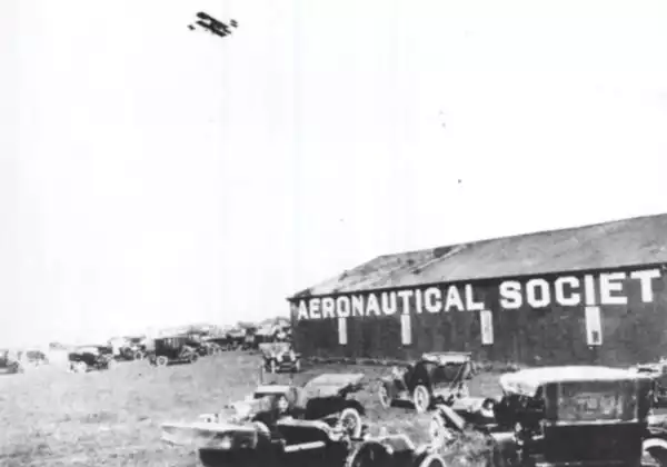 Aeronautical Society hanger at Mineola Field