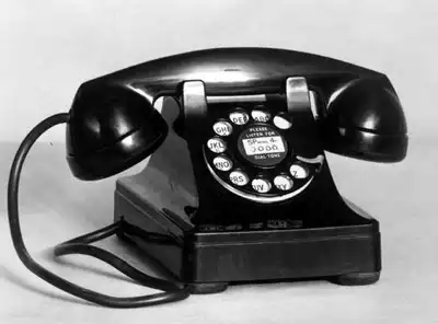 Model 302 telephone