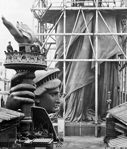 Statue of Liberty under construction