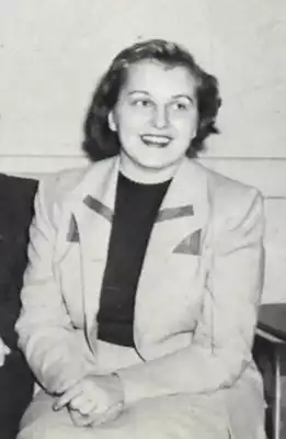 Phyllis at Alfred University 1955