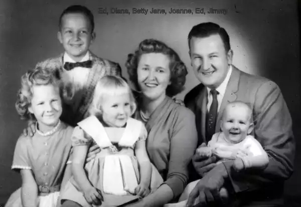 Ed and Joanne family before Kenny