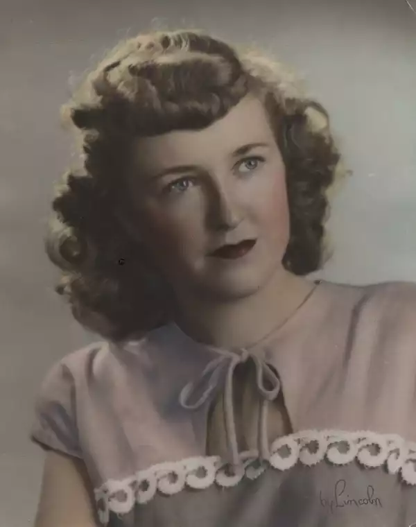 Joanne Lubowiecki portrait