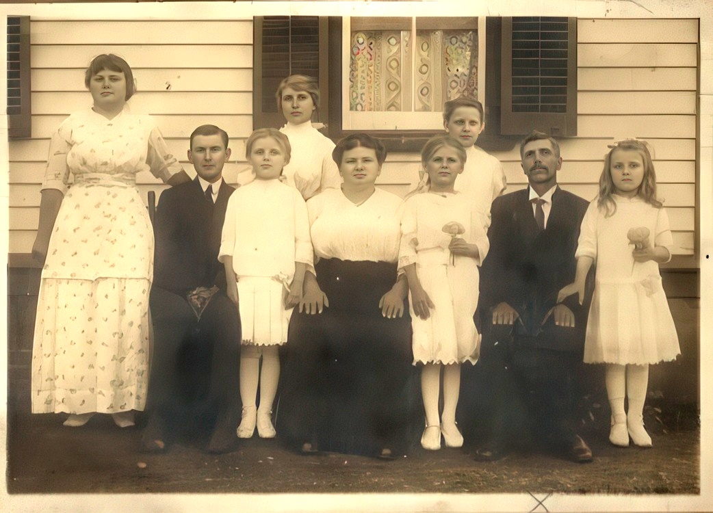 1912 Family portrait