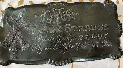 Plaque