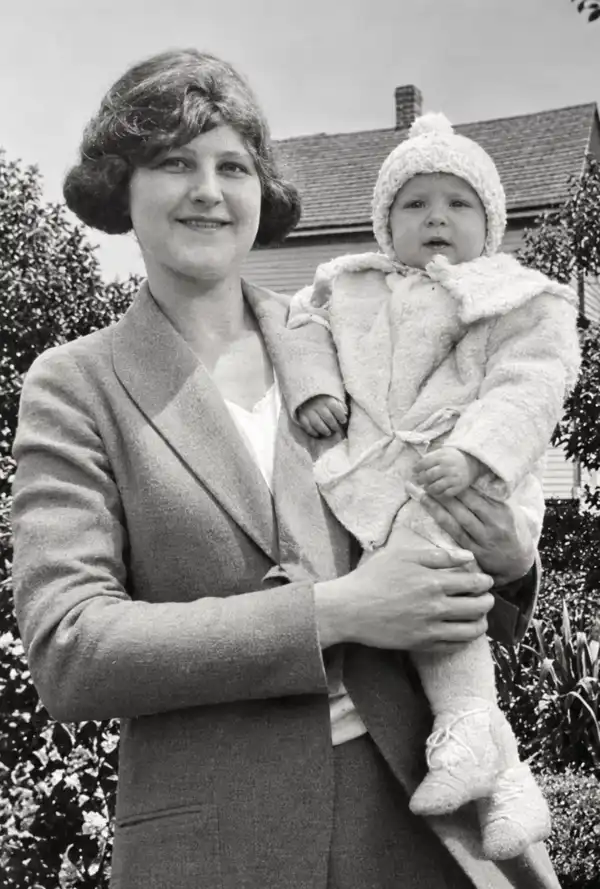 Kinga with child